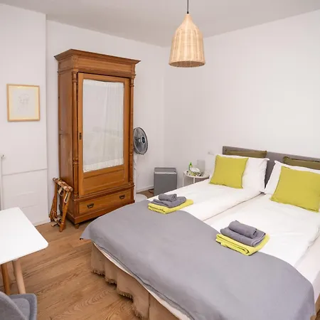 Monte Bianco Bed & Breakfast Mandello del Lario