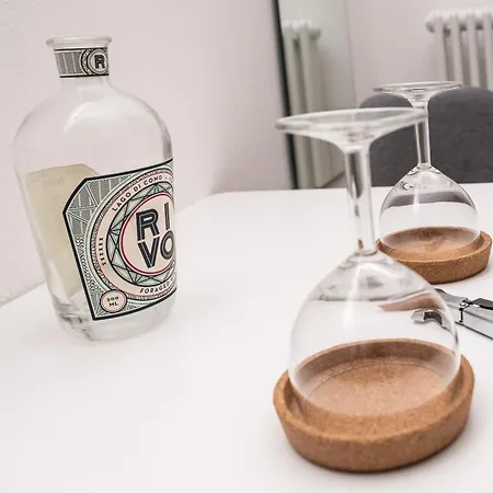 Monte Bianco Oda ve Kahvaltı Mandello del Lario