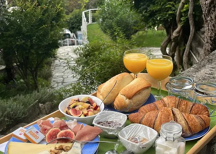 Oda ve Kahvaltı Monte Bianco Mandello del Lario